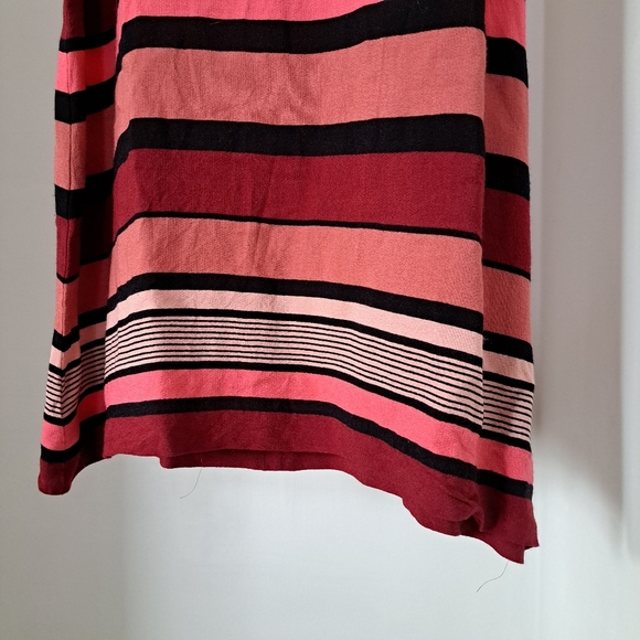 LOFT | Shades of pink & red striped sleevless womens dress - Picture 5 of 12